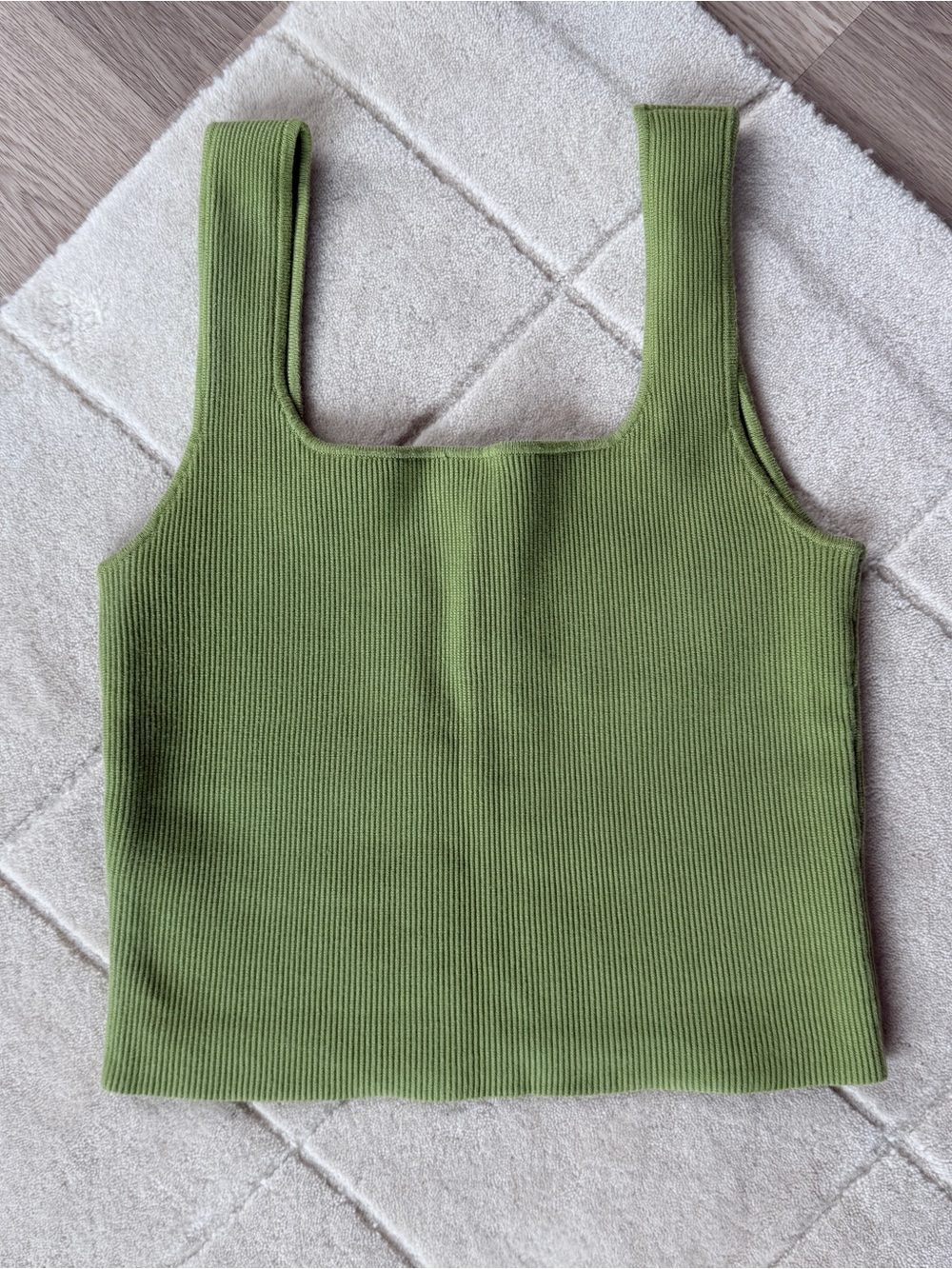 Reformation Julia green ribbed square-neck tank - size M